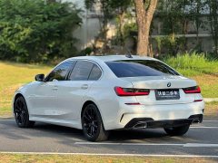 BMW 3 Series Facelift 325Li M Sport Package - ფოტო 10