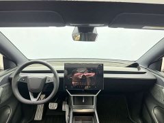 Tesla Model Y L Long Range All-Wheel Drive - ფოტო 2