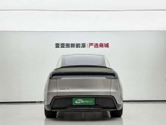 Tesla Model Y L Long Range All-Wheel Drive - ფოტო 9