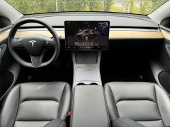 Tesla Model Y 2022 Facelift Rear-Wheel Drive - ფოტო 8