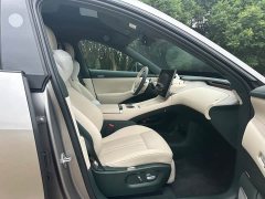 Xiaomi YU7 Four-Wheel Drive Max Edition - ფოტო 15