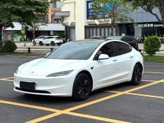 Tesla Model 3 Rear-Wheel Drive - ფოტო 2