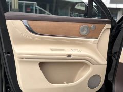 AITO M9 Extended Range Ultra 42kWh 6-Seater - ფოტო 19