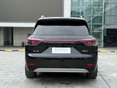 AITO M9 Extended Range Ultra 42kWh 6-Seater - ფოტო 5