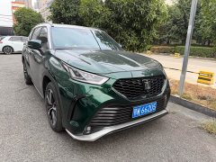 Toyota Crown Venza 2022 2.0T AWD Sport Edition - ფოტო 3