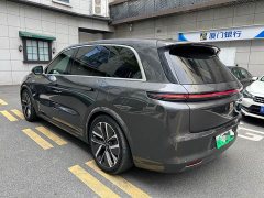 Li Auto Ideal L8 Air - ფოტო 14