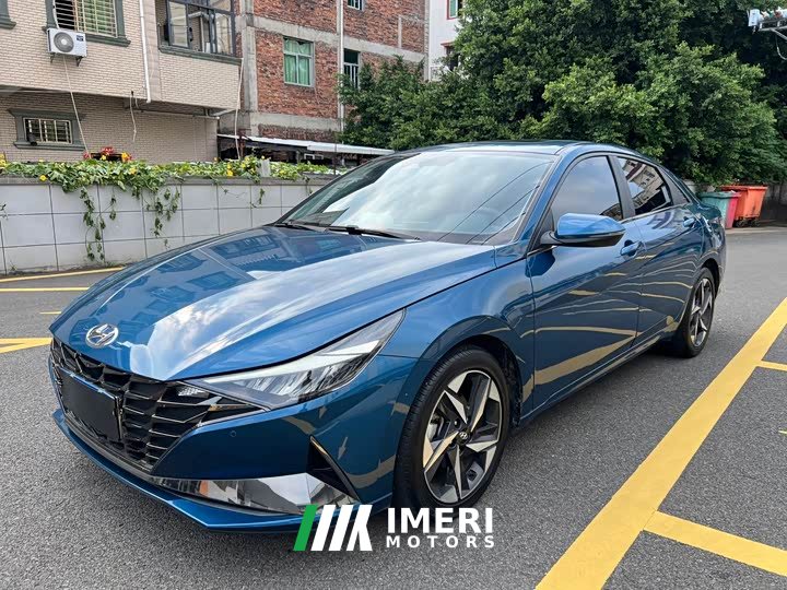 Hyundai Elantra 240TGDi DCT LUX Luxury Edition