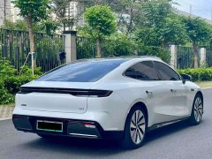 Geely Galaxy E8 550km Rear-Wheel Drive MAX - ფოტო 9