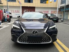 Lexus ES 200 Premium Edition - ფოტო 2