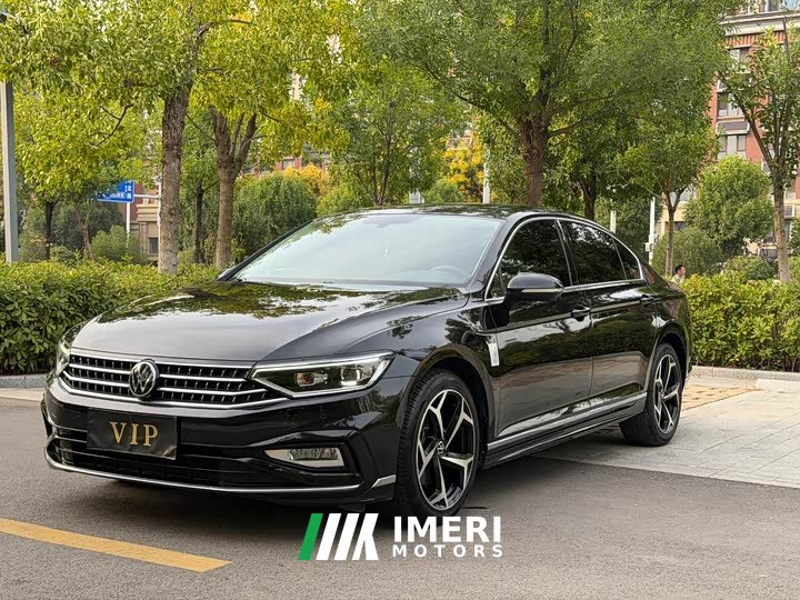Volkswagen Magotan 2 Million Units Commemorative Edition 330TSI DSG Leading Version - ავტომობილი ჩინეთიდან