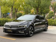 Volkswagen Magotan 2 Million Units Commemorative Edition 330TSI DSG Leading Version - ფოტო 1