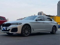 BMW 5 Series 530Li Luxury Edition Premium Package - ფოტო 1