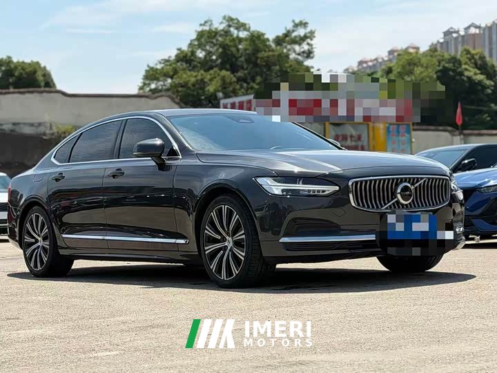 Volvo S90 B5 Smart Luxury Edition - ავტომობილი ჩინეთიდან