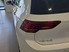 Volkswagen Golf 300TSI Pro - ფოტო 6