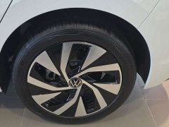 Volkswagen Golf 300TSI Pro - ფოტო 7