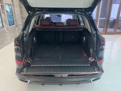 BMW X5 xDrive 30Li M Sport Luxury Night Edition Package - ფოტო 15