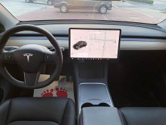 Tesla Model Y Standard Range RWD - ფოტო 10
