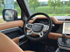 Land Rover Defender 110 3.0T P400 Dark Edition - ფოტო 15