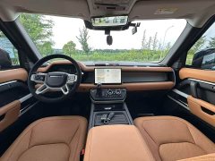 Land Rover Defender 110 3.0T P400 Dark Edition - ფოტო 5