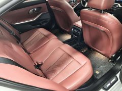 BMW 3 Series 320Li M Sport Package - ფოტო 5