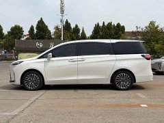 Buick GL8 New Energy Lusang Respect Edition - ფოტო 3