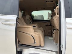 Buick GL8 New Energy Lusang Respect Edition - ფოტო 9