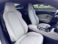 Audi R8 V10 Coupe Performance - ფოტო 11