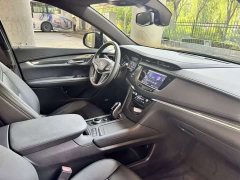 Cadillac XT5 2.0T AWD Luxury (Hummingbird Edition) - ფოტო 10