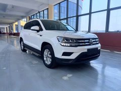 Volkswagen Touareg 2021 280TSI FWD Fashion Edition - ფოტო 3