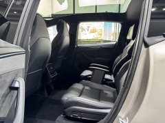 Tesla Model Y L 2025 Long Range All-Wheel Drive - ფოტო 17