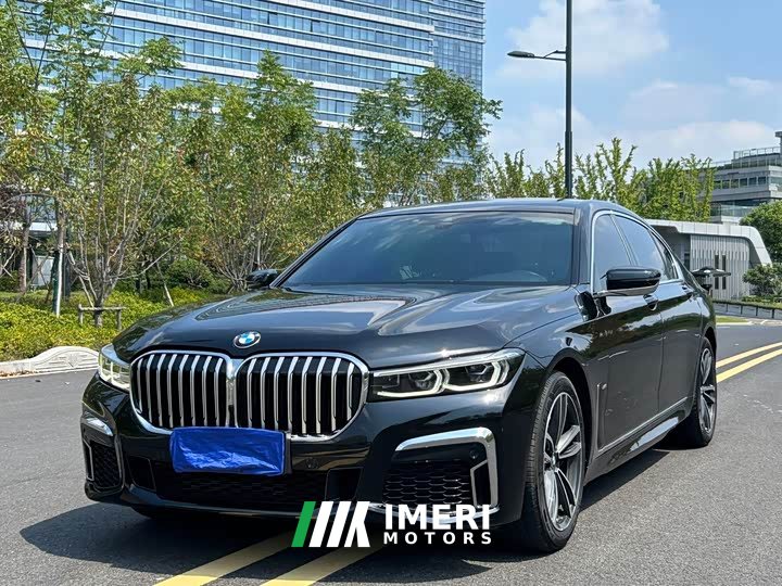 BMW 7 Series 730Li Luxury Package - ავტომობილი ჩინეთიდან