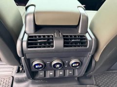 Land Rover Defender 110 P400 Dark Edition - ფოტო 8