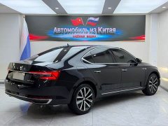 Skoda Superb TSI280 DSG Prestige - ფოტო 4