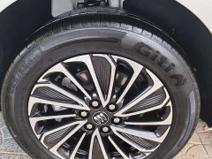 Buick GL8 New Energy Lusang Respect Edition - ფოტო 13