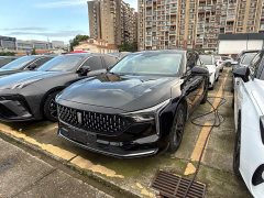 FAW Besturn B70 Third Generation 1.5T Automatic Comfort 70th Anniversary Edition - ფოტო 1