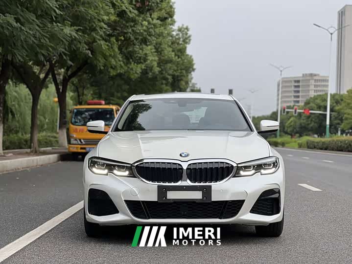 BMW 3 Series 320Li M Sport Package - ავტომობილი ჩინეთიდან