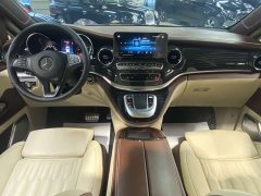 Mercedes-Benz V-Class 2022 V 260 L Long Wheelbase Luxury Edition - ფოტო 9
