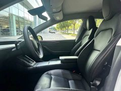 Tesla Model Y Rear-Wheel Drive Launch Edition - ფოტო 3