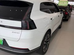 Volvo XC70 Plug-in Hybrid 2026 AWD Extended Range Plus - ფოტო 9