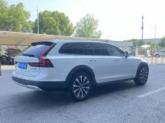 Volvo V90 Cross Country B5 AWD Intelligent Remote Edition - ფოტო 4