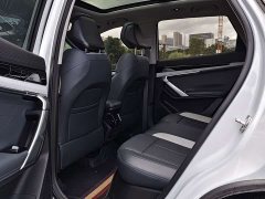 Geely Boyue L 1.5TD DCT Flagship - ფოტო 12