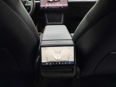 Tesla Model Y Rear-Wheel Drive - ფოტო 7