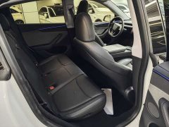 Tesla Model Y Rear-Wheel Drive - ფოტო 9