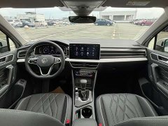 Volkswagen Tiguan L Plug-in Hybrid 430PHEV Plug-in Hybrid Premium Edition - ფოტო 5