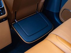 Li Auto i6 Four-Wheel Drive Standard Edition - ფოტო 10