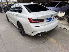 BMW 3 Series 325i M Sport Package - ფოტო 12