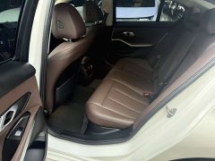 BMW 3 Series 325i M Sport Package - ფოტო 9