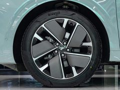 Li Auto L6 Max Smart Refresh Edition - ფოტო 7