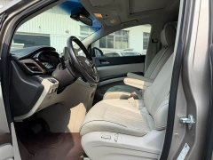 Buick GL8 Land Executive Cabin 652T Luxury - ფოტო 13