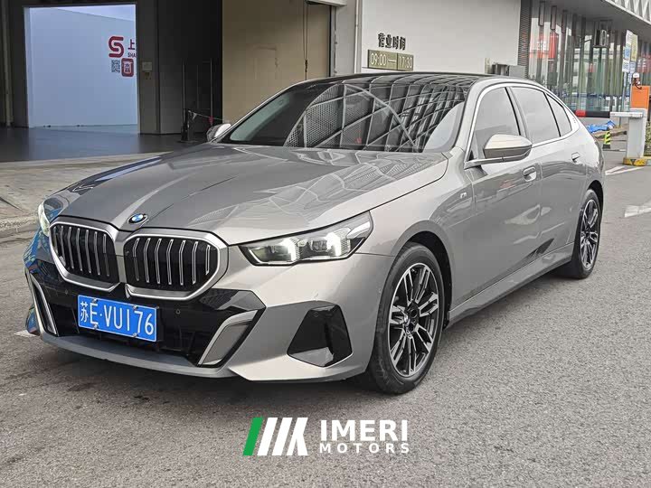 BMW 5 Series 530Li Premier M Sport Package - ავტომობილი ჩინეთიდან